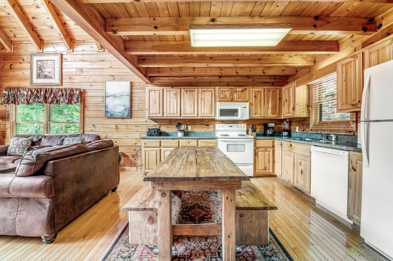 Moonlight Retreat Βίλα Pigeon Forge Εξωτερικό φωτογραφία