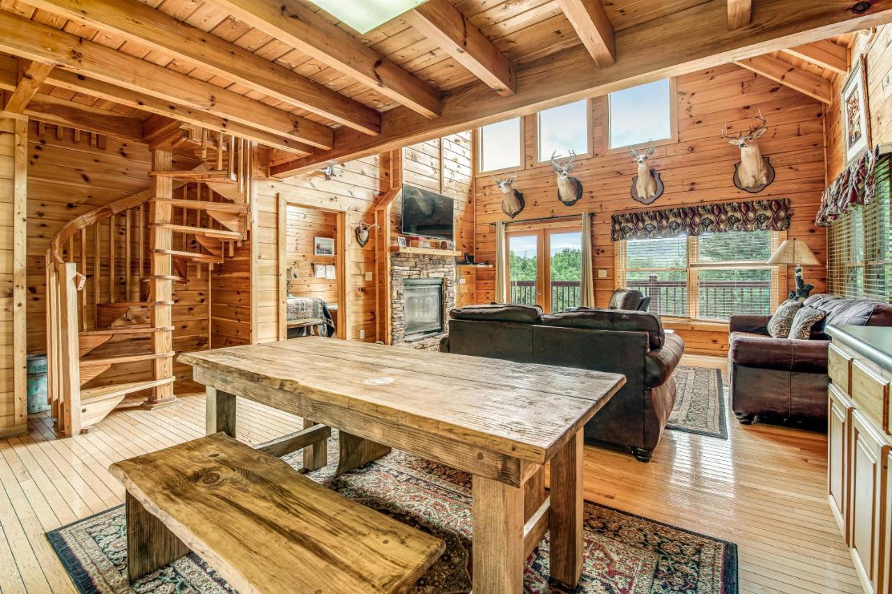 Moonlight Retreat Βίλα Pigeon Forge Εξωτερικό φωτογραφία